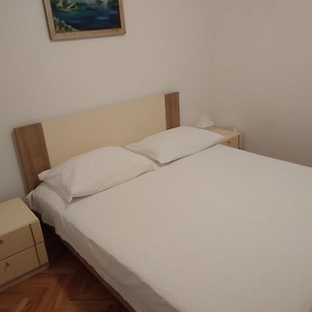 Mravak Apartments Trogir Eksteriør billede