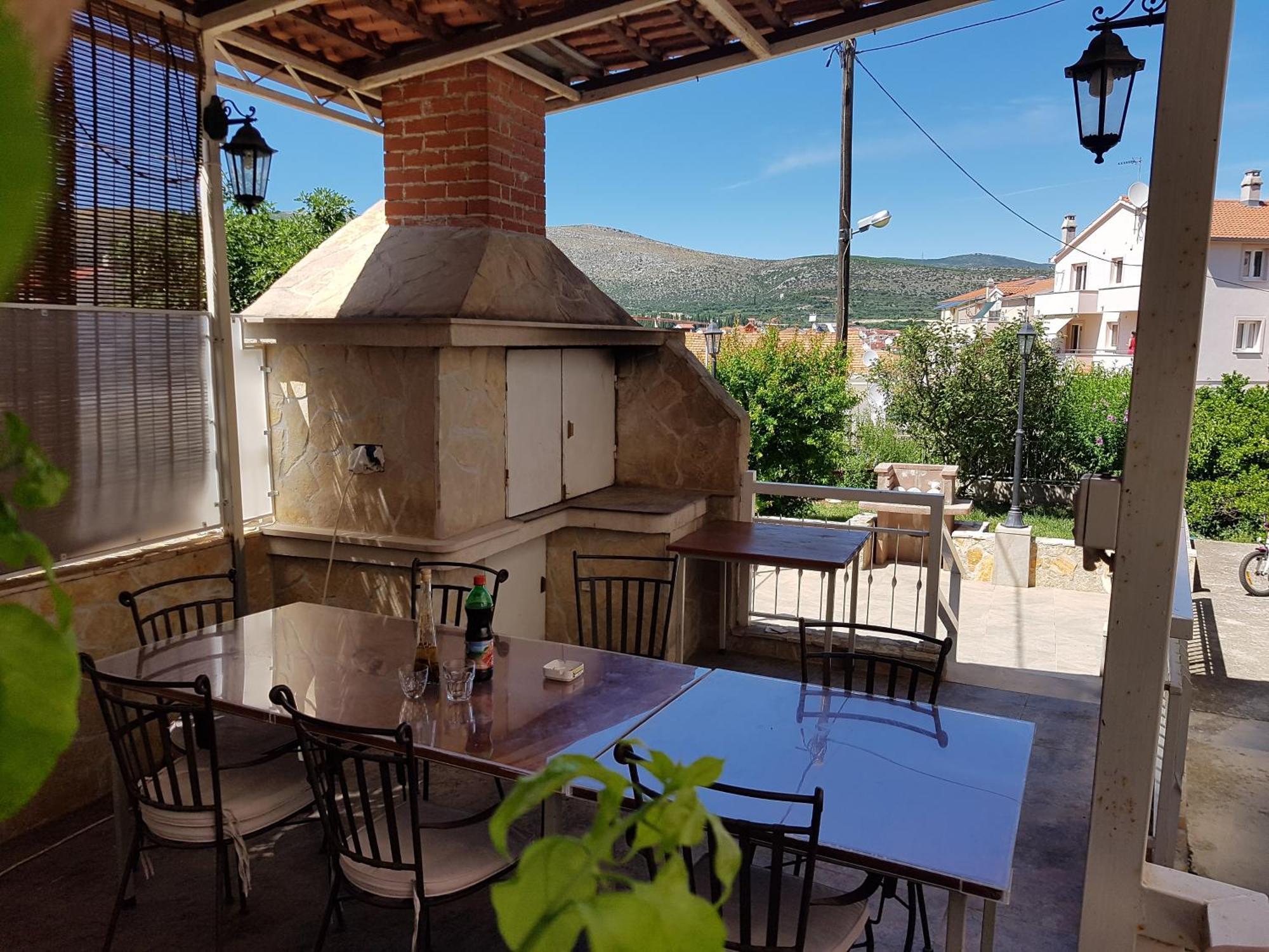 Mravak Apartments Trogir Eksteriør billede