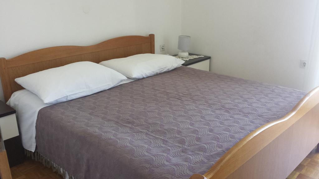 Mravak Apartments Trogir Eksteriør billede