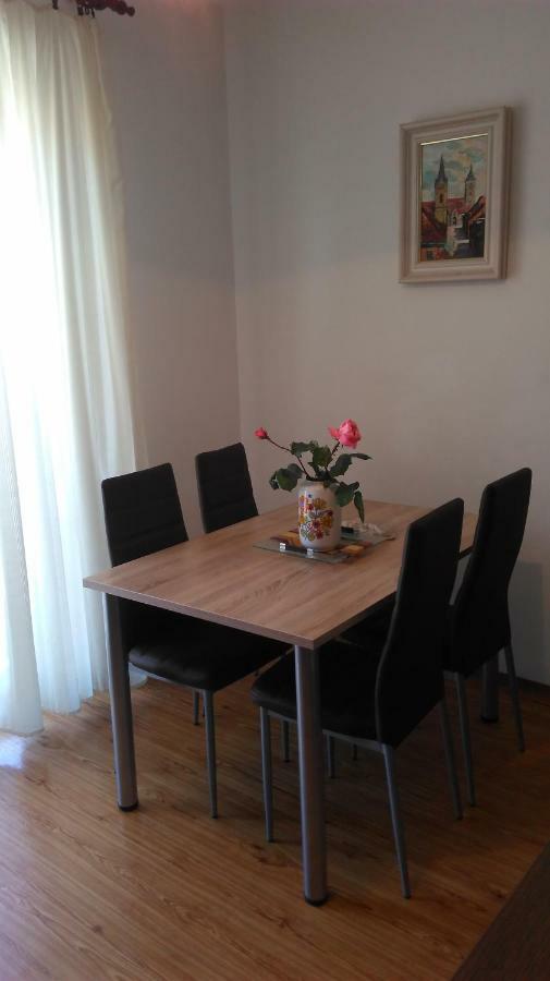 Mravak Apartments Trogir Eksteriør billede